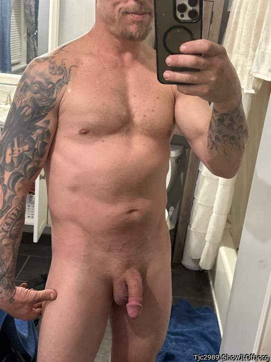 Fit strong body and nice cock