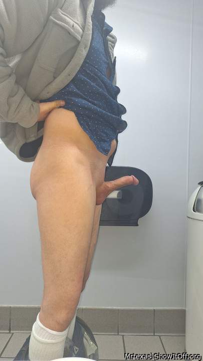 Adult image from Mrtexas