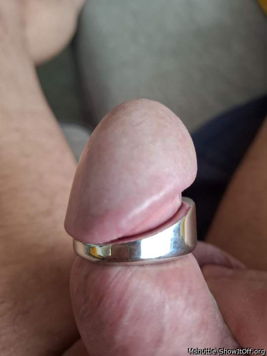 Adult image from Mshuttle