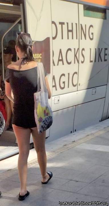Another chick with hot ass in public!