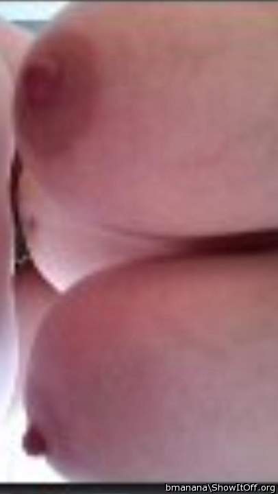 Adult image from bmanana