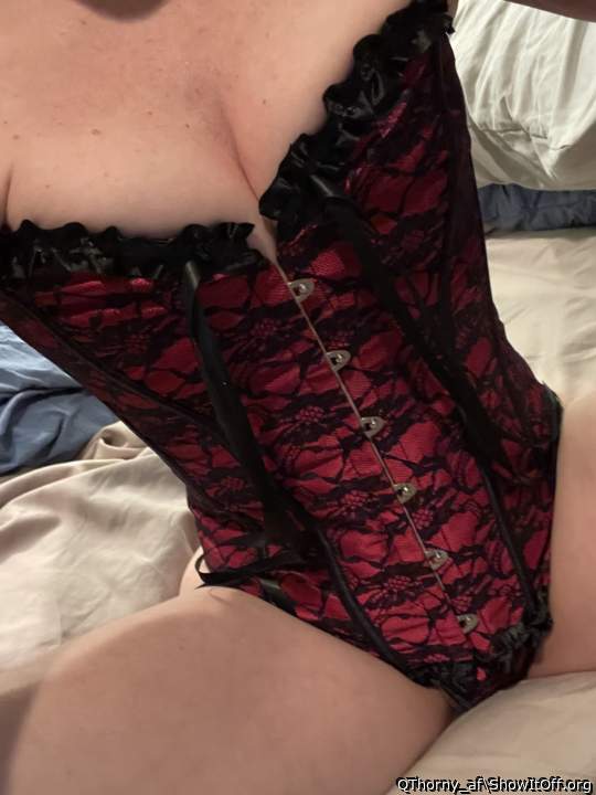 Adult image from QThorny_af