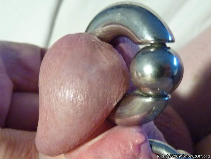 Would love to suck your cock with this