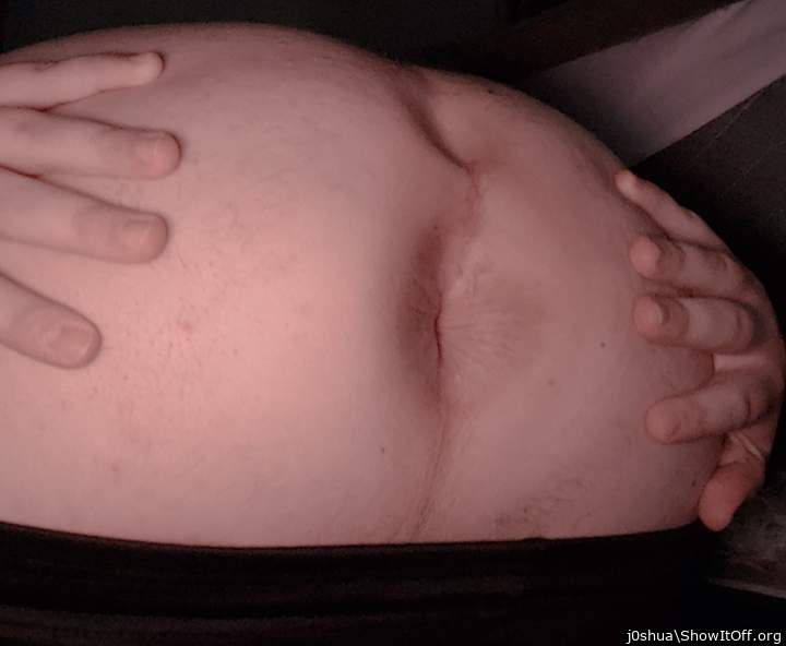 love to push my dick in that hot hole