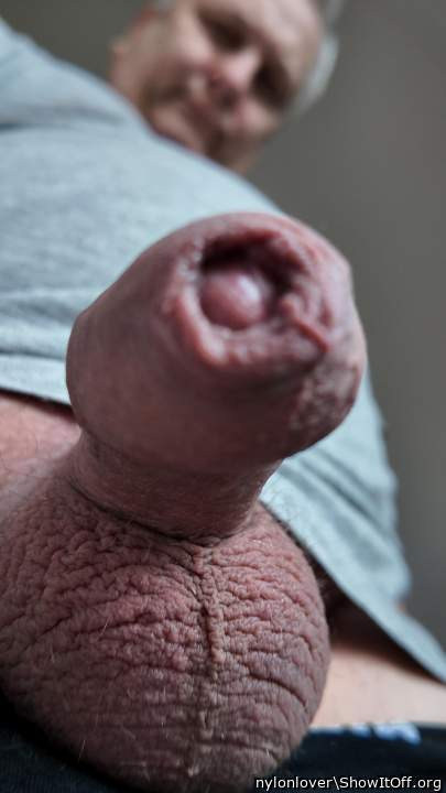 Adult image from nylonlover