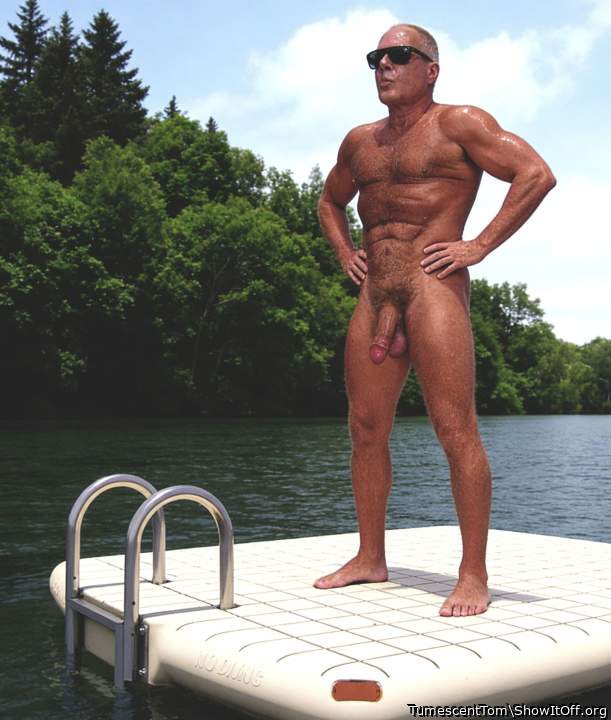 Skinny dipper