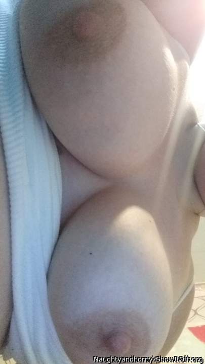 Adult image from Naughtyandhorny