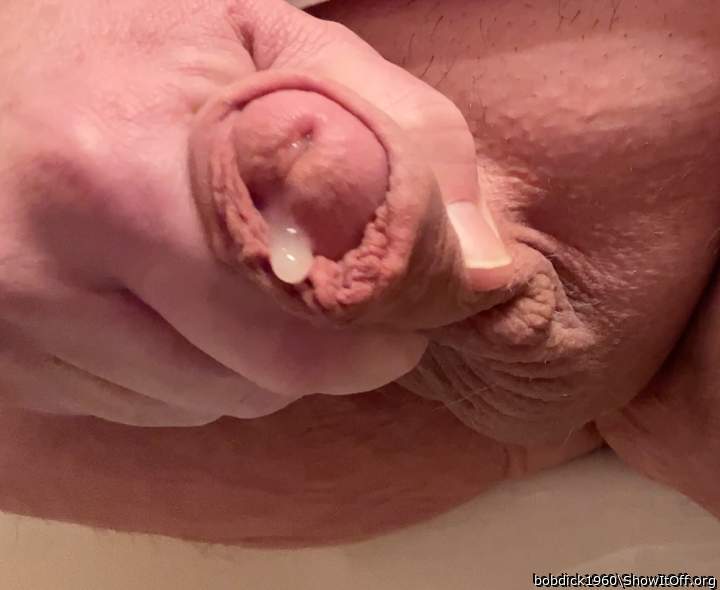 love to take that drop on my tongue 