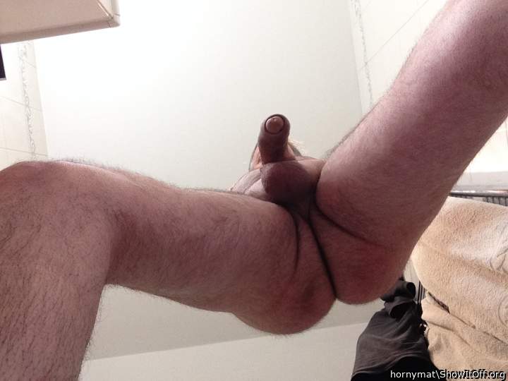 Adult image from hornymat