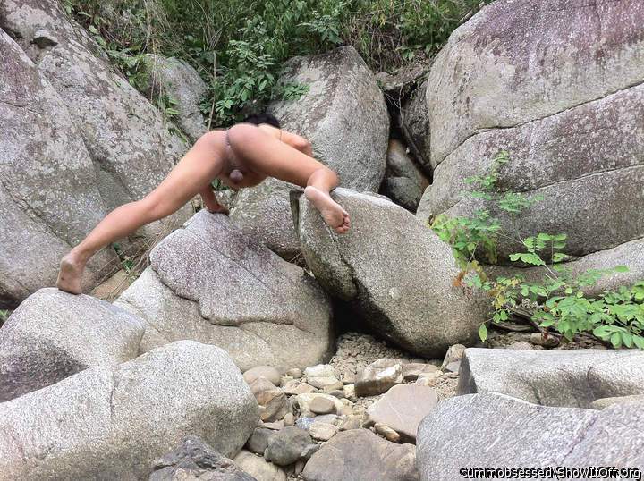 Adult image from cummobsessed