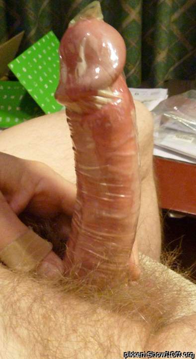 Adult image from pikken