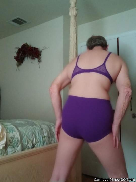 Adult image from Camlover