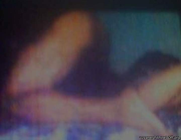 Adult image from cuvanero