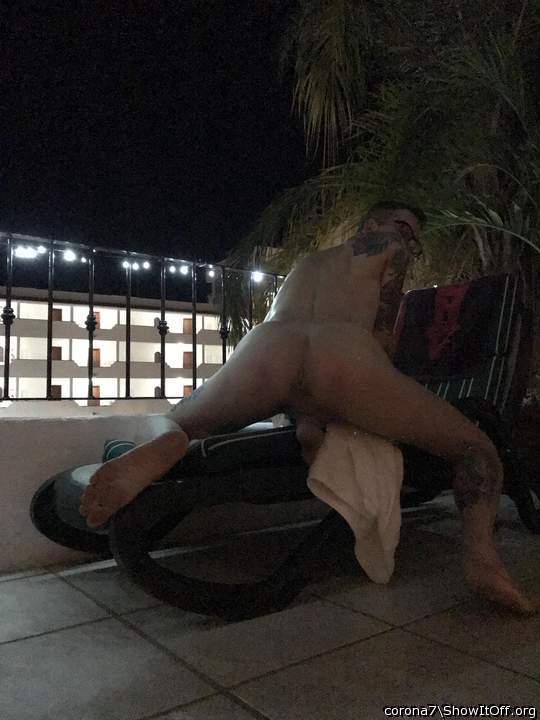 Adult image from corona7