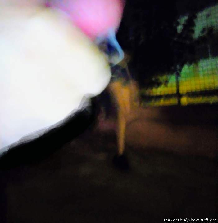 Night public cumming in front of 3 hotties (low quality pic)