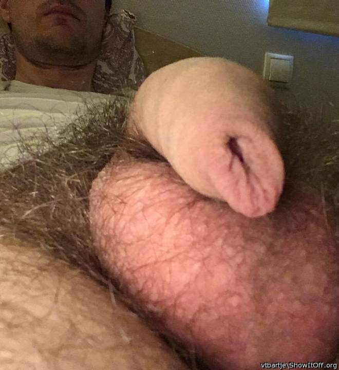 Wow!!! 
U have one great dick, really 
like what I see. 
