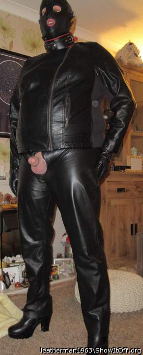Adult image from leatherman1963