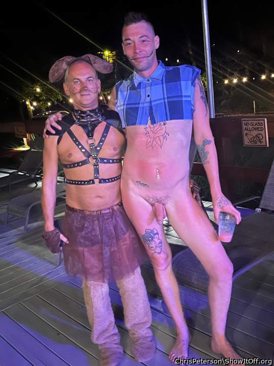 Love every bit of you two sexy hot