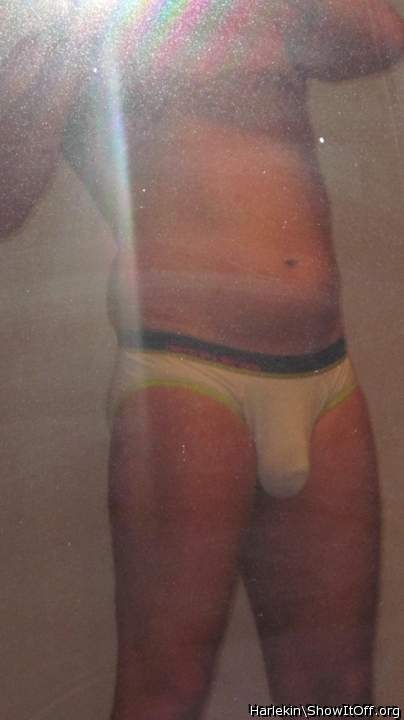 Adult image from Harlekin
