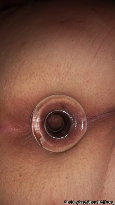 Adult image from ChubbyGay