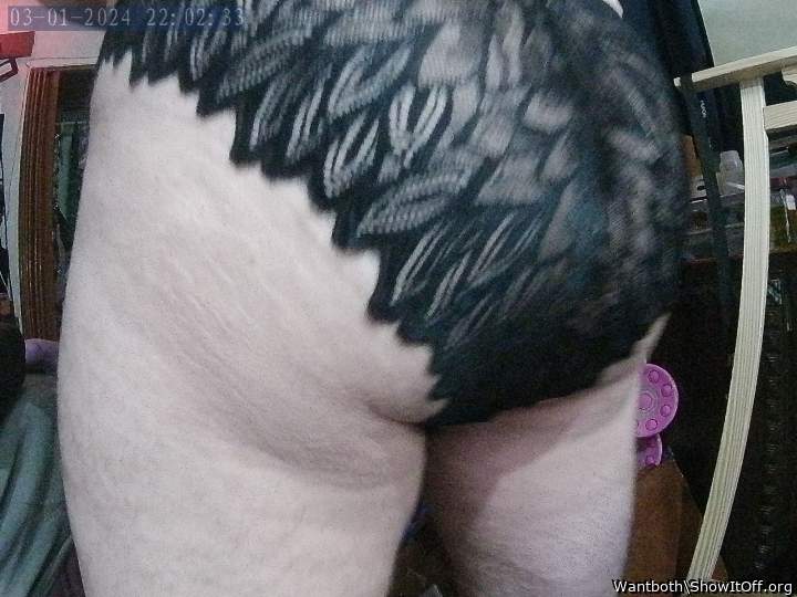 Adult image from Wantboth