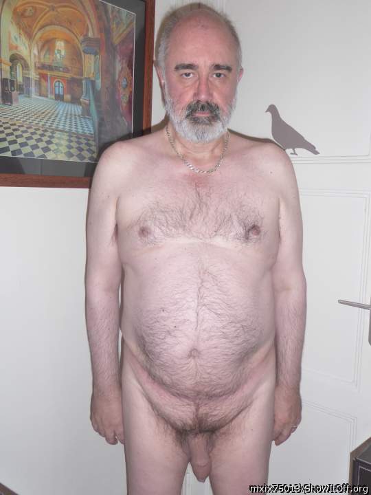 Adult image from mxix75013