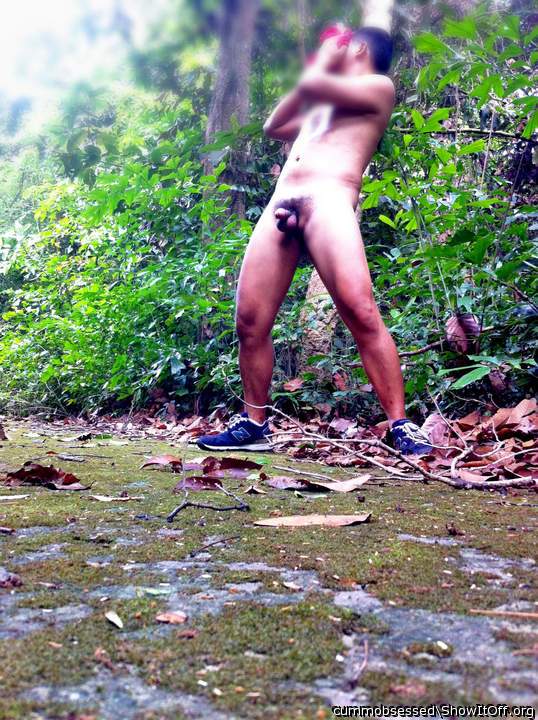 Adult image from cummobsessed