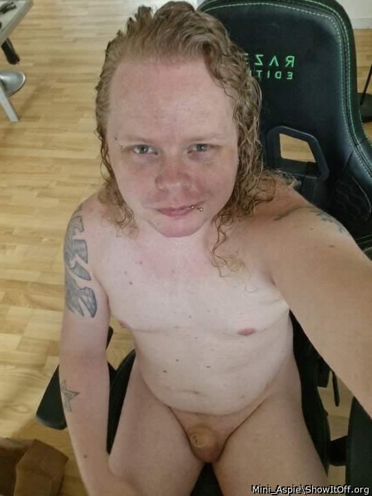 Adult image from Mini_Aspie