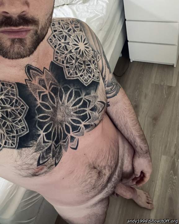 Adult image from andy1994