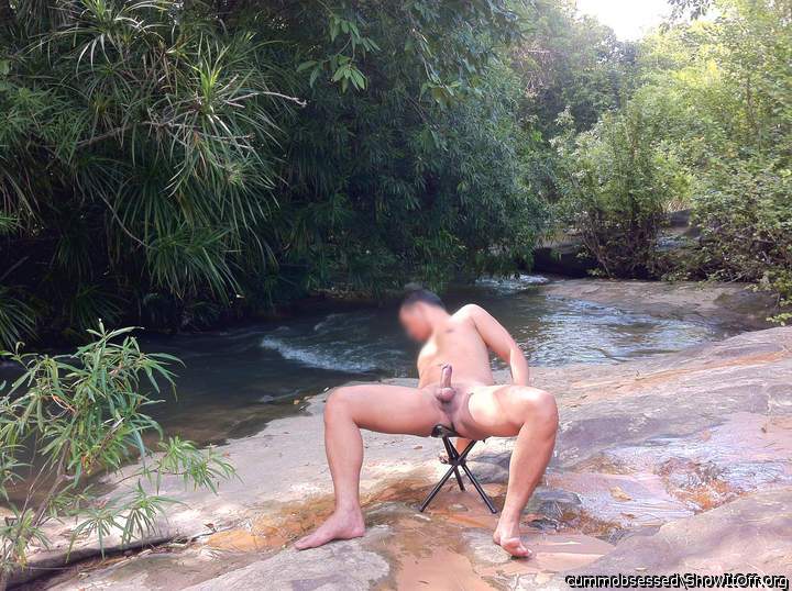 Adult image from cummobsessed